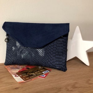 Cartera acompañante azul marino, piel sintética de reptil / Todo en uno para mujer, con solapa y bolsillo con cremallera / Accesorio de bolso personalizable