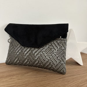 Portefeuille femme noir et gris tressé / Pochette de sac à rabat, personnalisable / Compagnon porte chéquier, Porte monnaie zippé