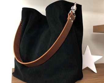 Sac hobo noir, anse cuir ferme amovible / Sac seau velours côtelé noir, cuir au choix / Sac fourre-tout porté épaule, style sportswear