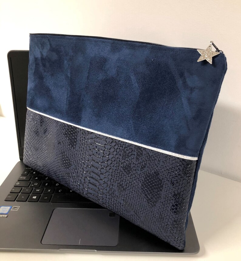 Navy blue and silver airy MacBook pouch / Customized computer case in suede and reptil leatherette / MacBook carrying case, customizable image 8