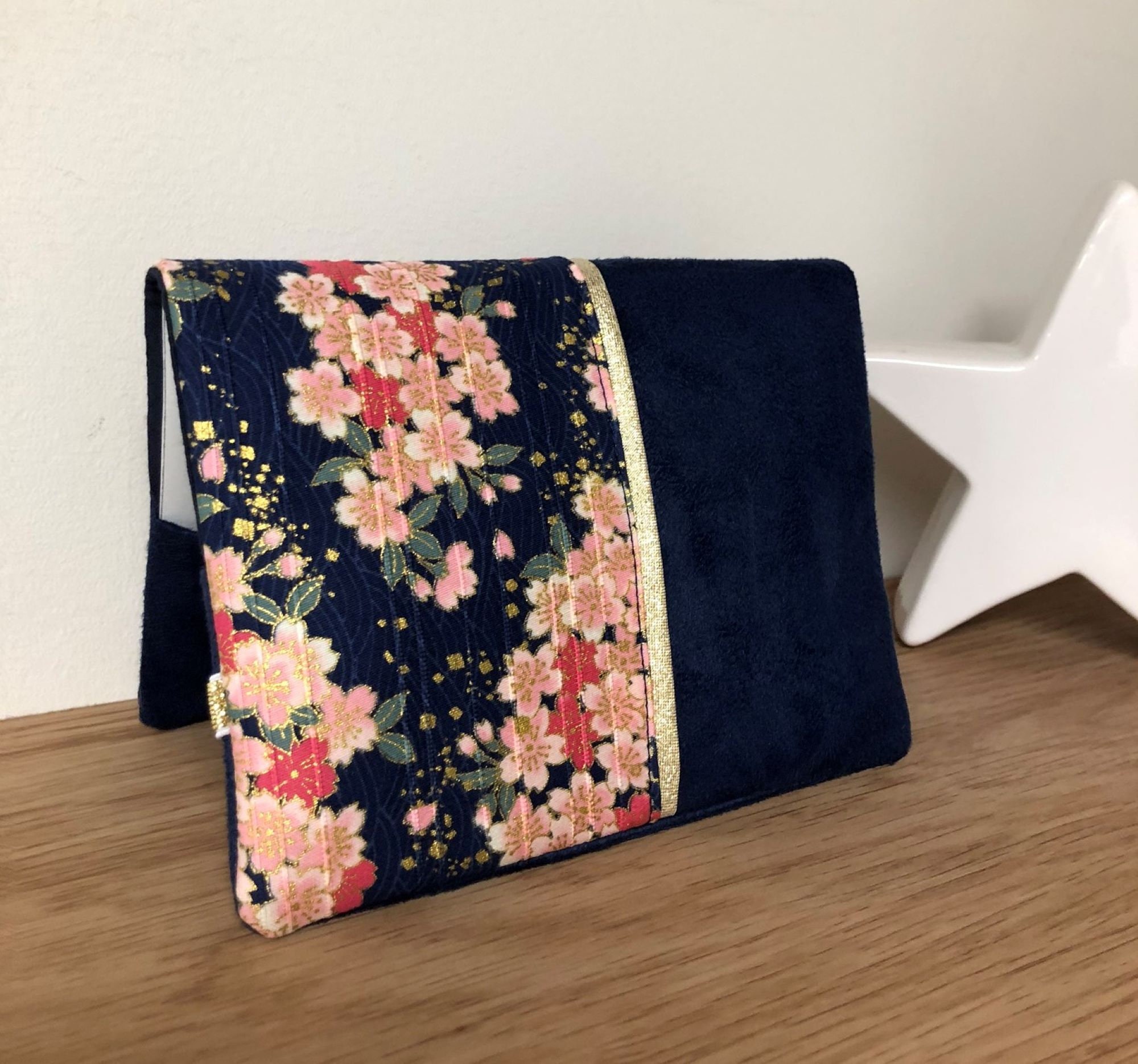 Mini Pencil Case in Japanese Fabric and Linen, Golden Star / Small  Customizable Pen Triangle Case, Beige, Navy Blue and Gold 