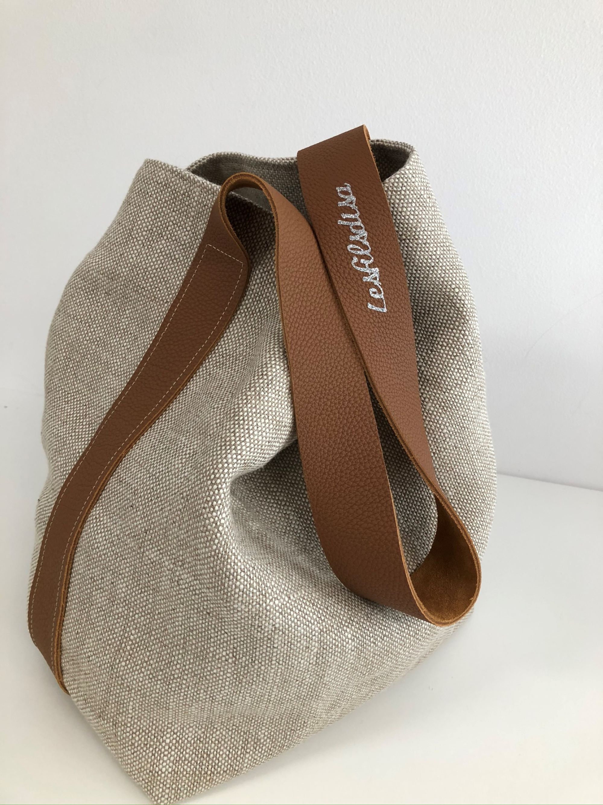 Sac seau en cuir fauve et lin beige naturel / Sac fourre ...