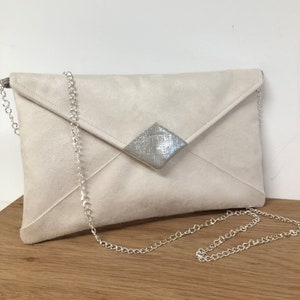 Ecru wedding clutch bag in suedette and silver linen / Customizable ivory evening clutch bag with or without chain