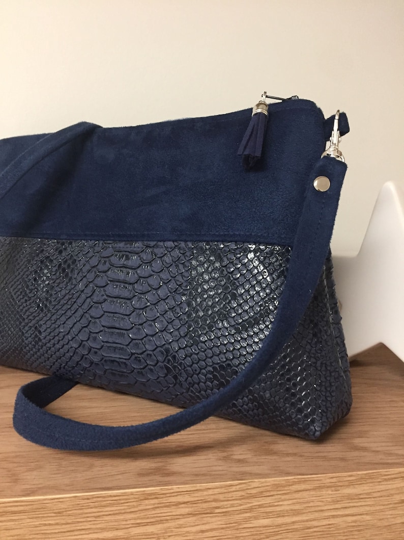 Navy blue wedding bag / Zipped shoulder bag, reptil leatherette / Night blue shoulder handbag, customizable / Women's blue wedding bag image 2