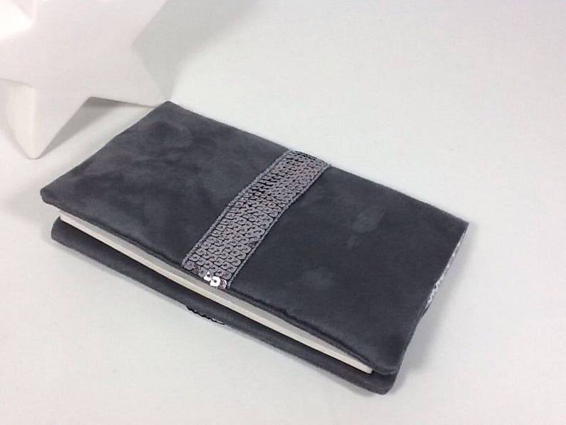 Porte chéquier gris foncé, paillettes argentées / Etui pour carnet de chèques format portefeuille / Housse personnalisable image 4