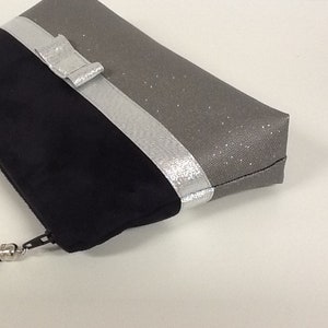 Trousse maquillage noire et gris, noeud argenté / Élégante pochette de sac en suédine, simili cuir / Petite pochette zippée personnalisable image 10