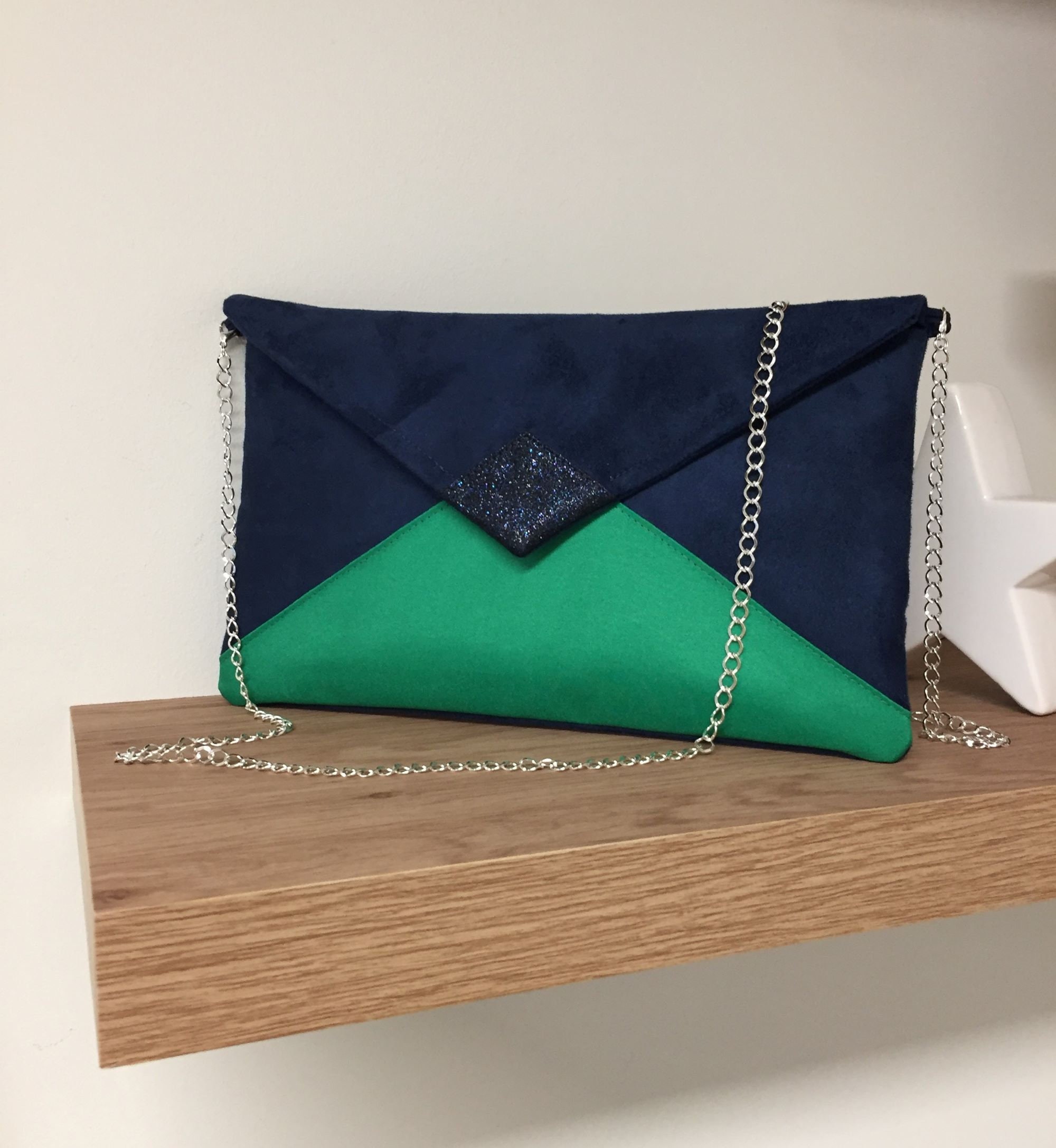 Emerald Velvet Evening Envelop Clutch Bag With Wristlet 