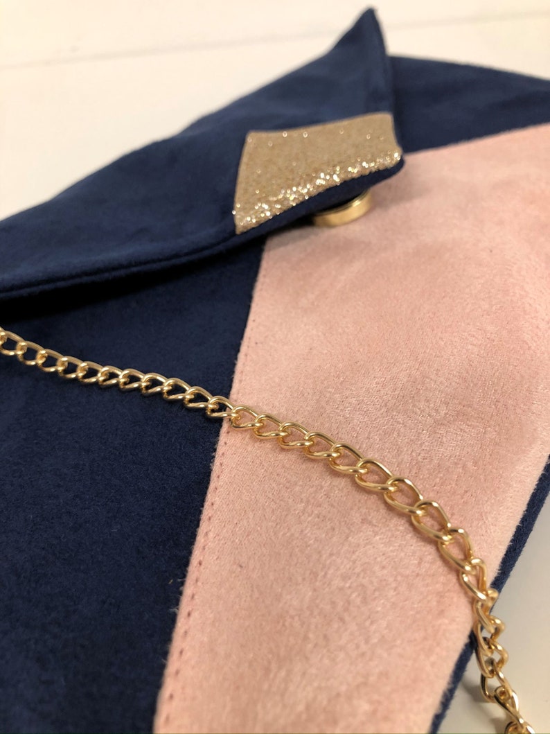 Pochette mariage bleu marine rose poudré paillettes dorées ...