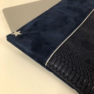 Navy blue and silver airy MacBook pouch / Customized computer case in suede and reptil leatherette / MacBook carrying case, customizable image 5