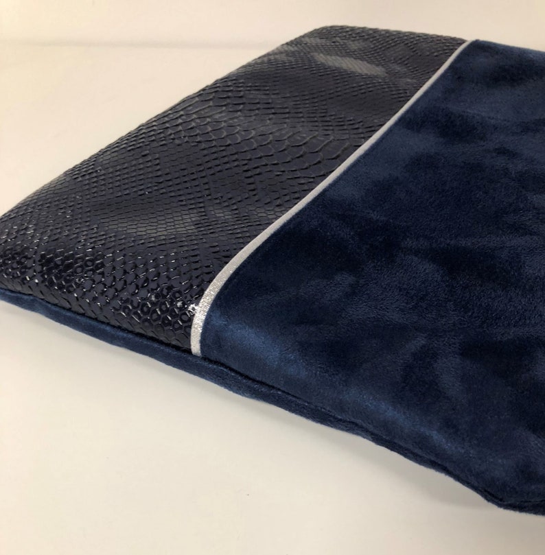 Navy blue and silver airy MacBook pouch / Customized computer case in suede and reptil leatherette / MacBook carrying case, customizable 11 pouces