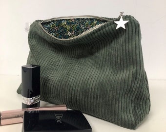 Khaki green corduroy pouch / Large green corduroy make-up case / Customisable women's cosmetic storage / Sportswear / Zipped corduroy pouch