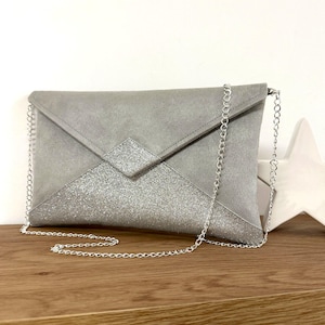 Pochette mariage suédine gris perle, paillettes argentées / Pochette soirée enveloppe paillettes, personnalisable / Sac pochette bandoulière