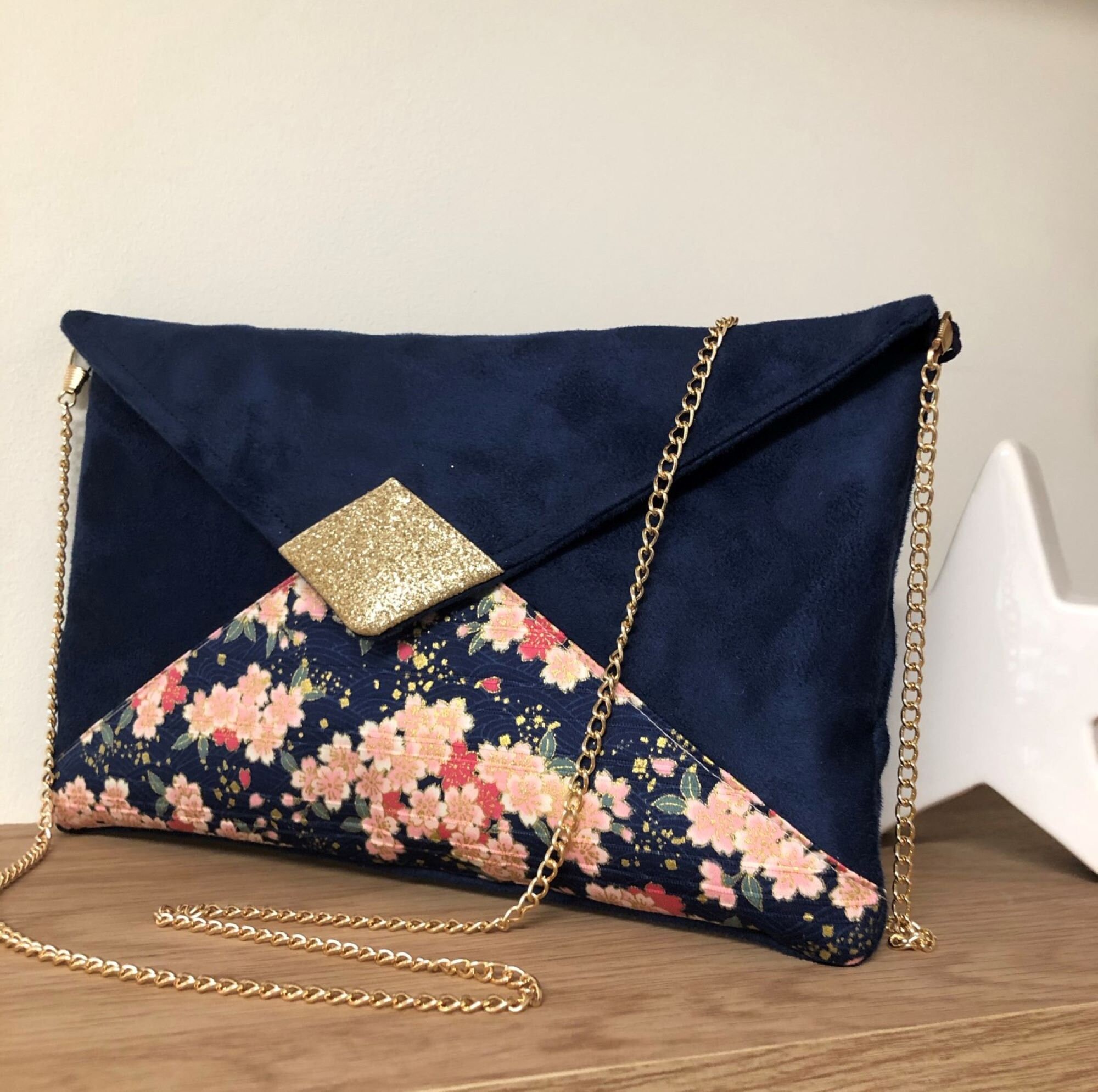 pochette rose et bleu