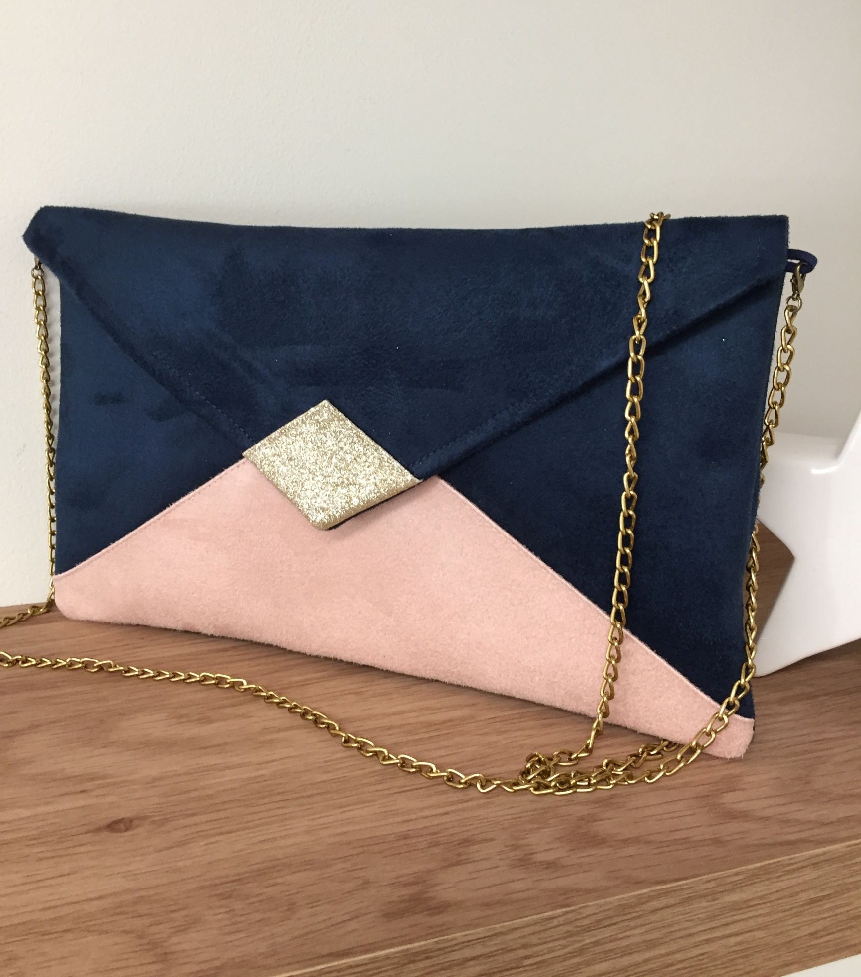 Pochette de soirée, mariage, suédine bleu marine et rose ...