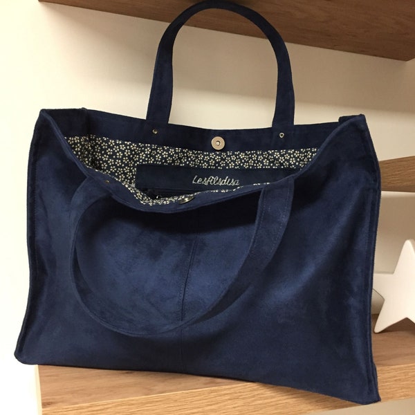 Sac shopper bleu marine effet daim / Sac cabas suédine bleu nuit / Sac fourre tout simili daim personnalisable / Sac shopping porté épaule