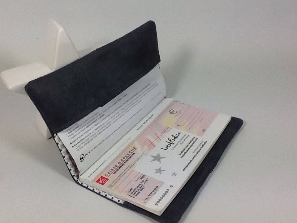 Porta Assegni Francese - Custodia Libretto Assegni Grigio Chiaro, Elegante E Compatto 12x9.5cm - Foto 3