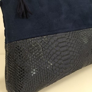 Clutch de novia azul marino, asa extraíble / Bolso de mano mujer ante, piel sintética de reptil / Bolso de mano personalizable azul medianoche imagen 6