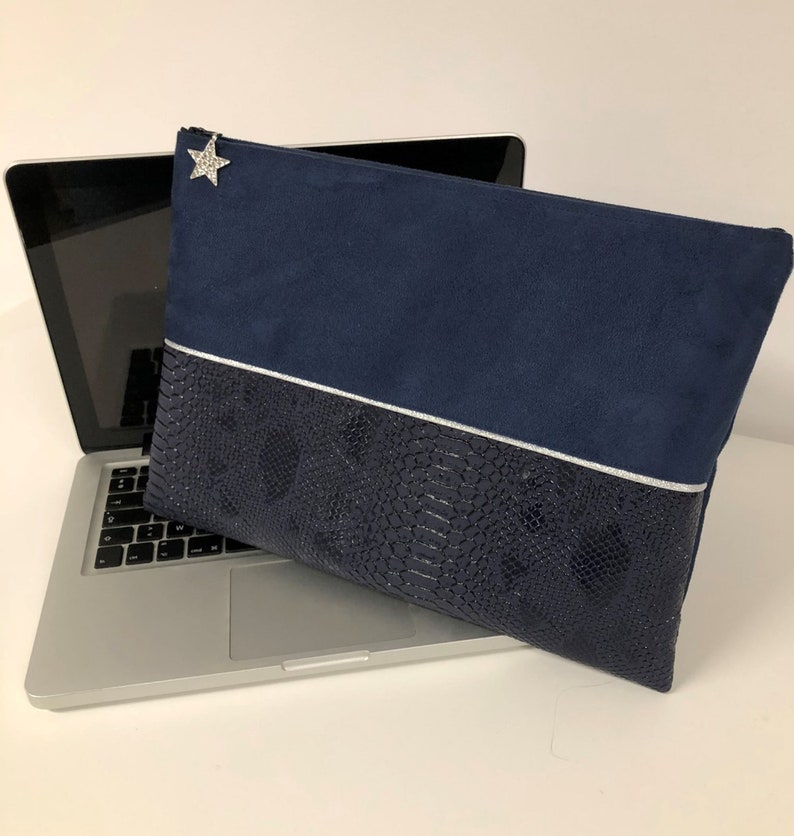 Navy blue and silver airy MacBook pouch / Customized computer case in suede and reptil leatherette / MacBook carrying case, customizable 13 pouces