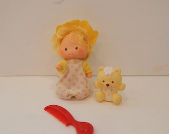 Vintage Strawberry Shortcake Butter Cookie Kenner 1980s With Pet Jelly Bear