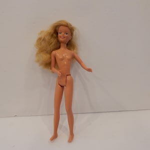 Accessoires Barbie Skipper #1935 Vintage 60's Mattel (apprend à Monter) - Manque Bombe