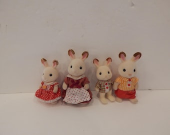 Vintage Calico Critters Hopscotch Rabbit Family Lot of 4 Dad Mom Sis and Bro