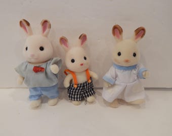 Vintage Calico Critters Hopscotch Rabbit Family Lot of 3  Dad Mom Sis and Bro CONDITION ISSUE on Bro