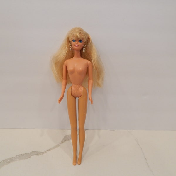 Reserved for Doris Vintage Angel Princess Barbie Blonde 15911 Mattel 1996  No Clothing