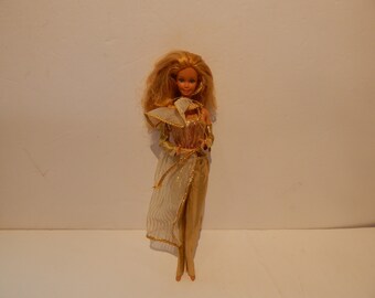 Vintage Golden Dreams Barbie 1874 Mattel 1980