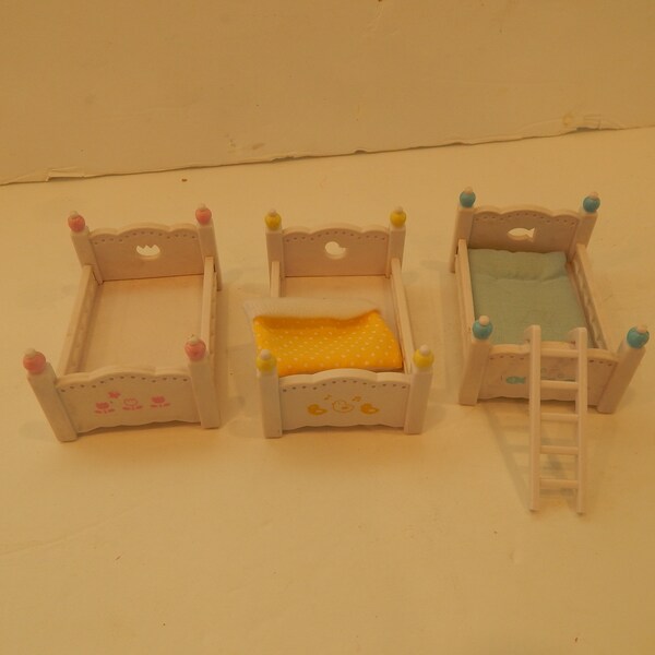 Vintage Calico Critters Triple Baby Bunk Beds Playset Incomplete Lot of 6