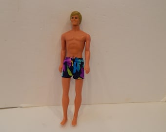 Vintage Tropical Ken doll 1020 Mattel 1985