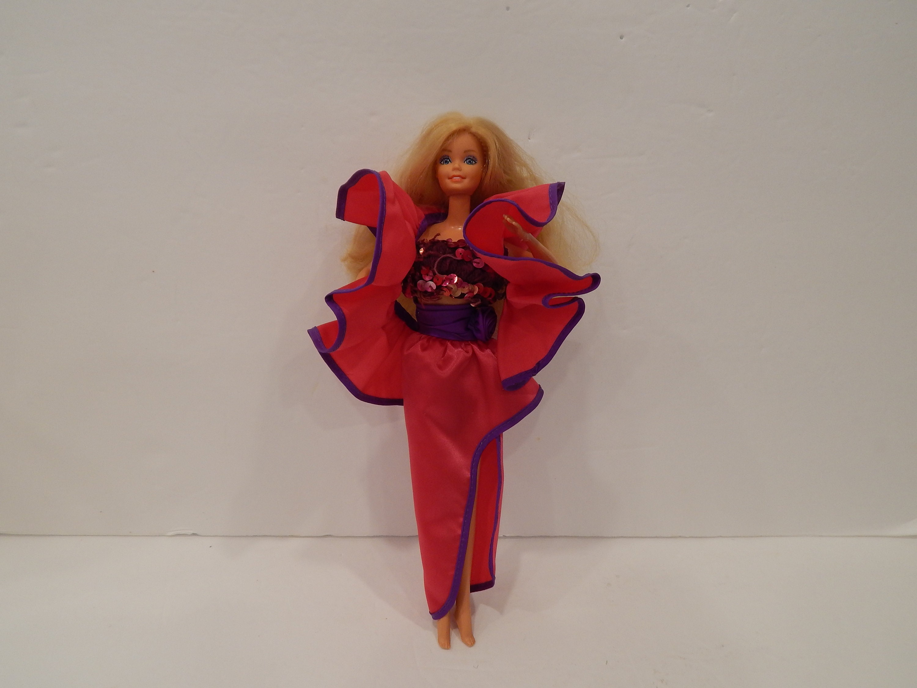 Vintage Dream Date Barbie 5868 Mattel 1982 