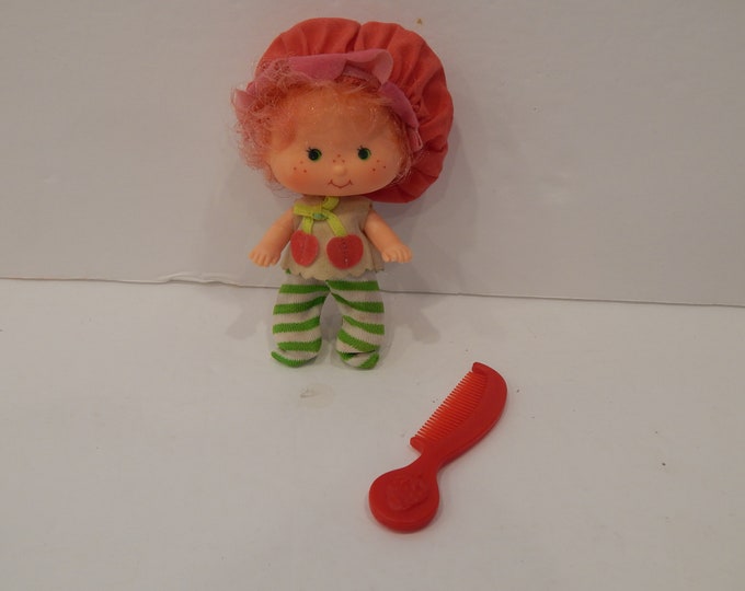 Vintage Strawberry Shortcake Cherry Cuddler Doll Kenner 1980 | Etsy