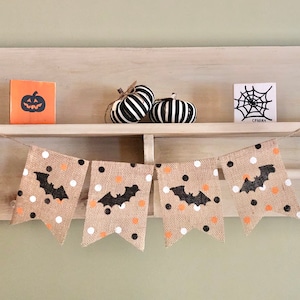 Halloween Burlap Banner, Bat Banner, Bat Burlap Banner, Halloween Banner, Happy Halloween Sign, Fall Decor, Halloween Bunting