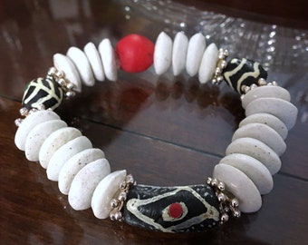 AFRICAN Trade Bead Stretch Bracelet ~ White Ashanti Glass TRIBAL Beads ~ Hand Painted Tribal Beads ~ Ethnic/Tribal Jewelry ~ Gift under 40
