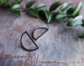 Medium Half Moon Earrings – Modern Minimalist Design made from Sustainable Sterling Silver