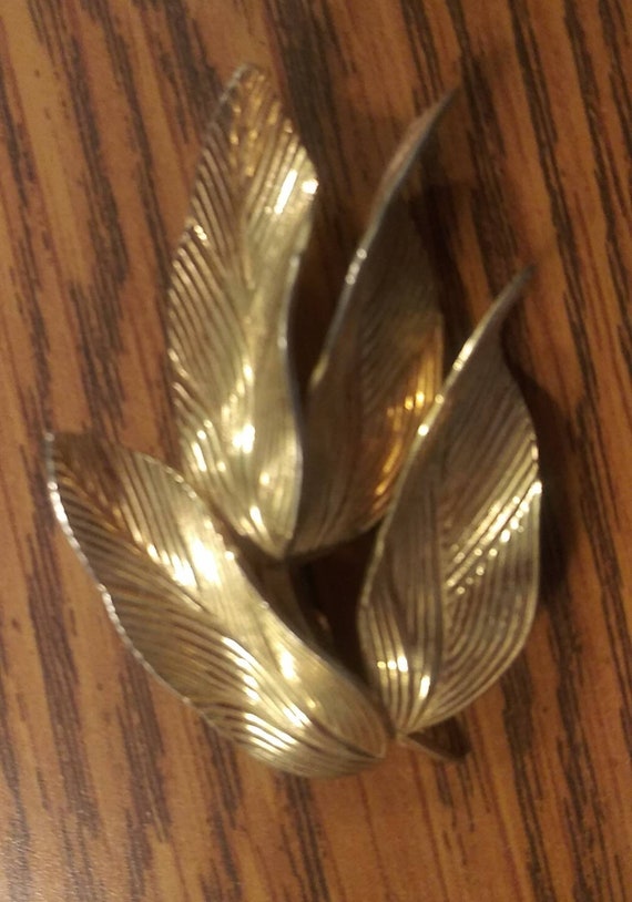 Mid Century Etched Multi Leaf Brooch 1960's