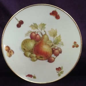 German Debra Pear and Fig Fruit - Salad or Dessert Plate Gold Rimmed