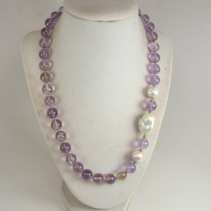 Purple amethyst and white pearl statement necklace, single strand statement purple  necklace, beaded necklace, , amethyst  statement jewelry