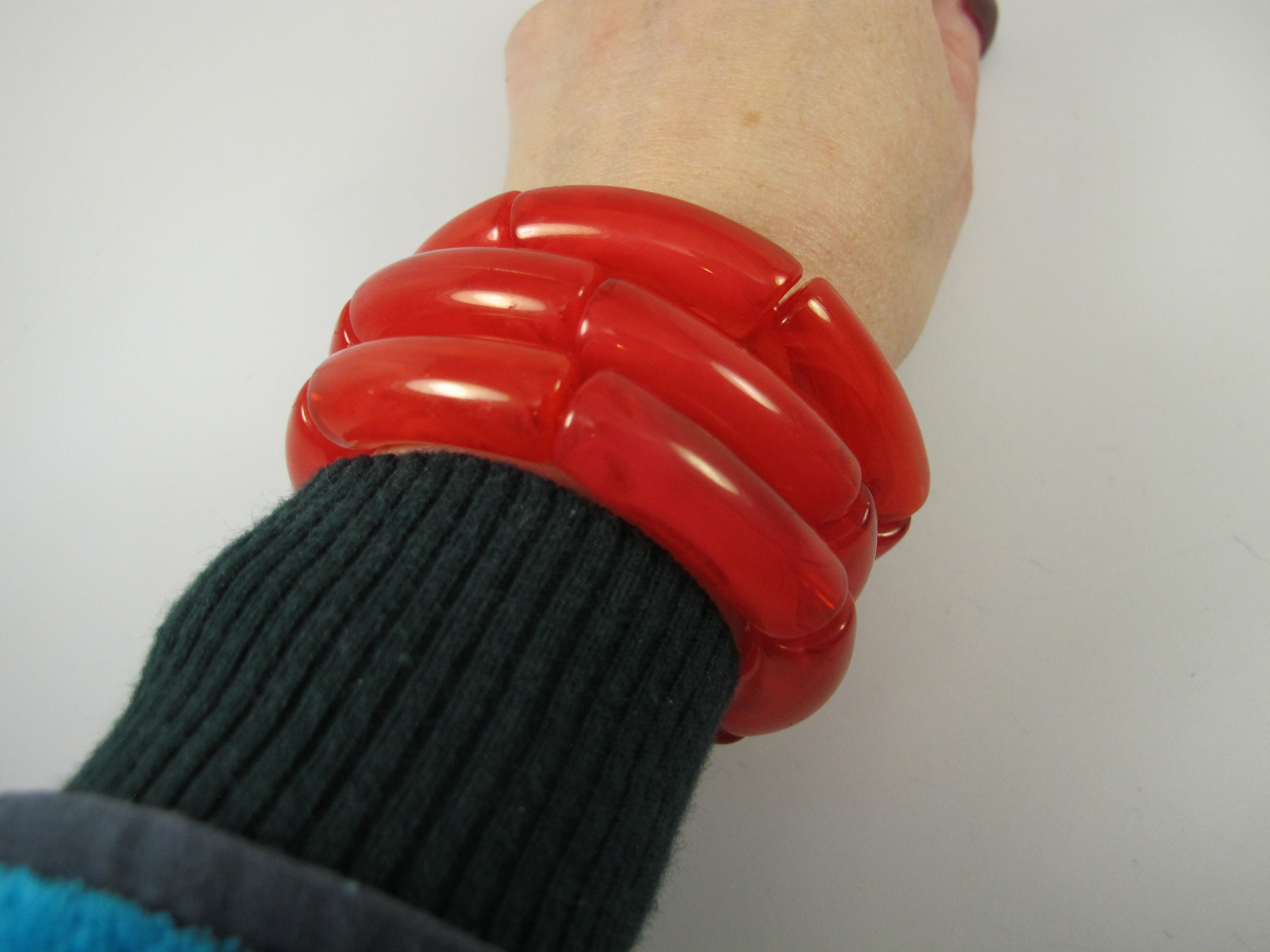 Bracciale con Perle rosse 6mm braccialetto rosso bordeaux Elastico da Uomo Donna