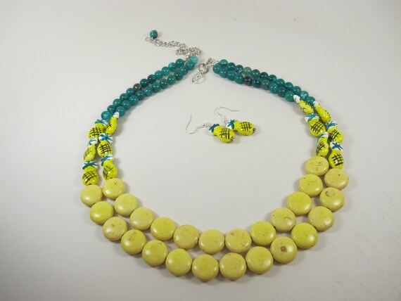 Yellow and green necklace new arrivals