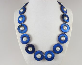 Collier bleu et blanc en nacre, coquillages bleus et blancs Collier collier bleu, bijoux coquillages bleus