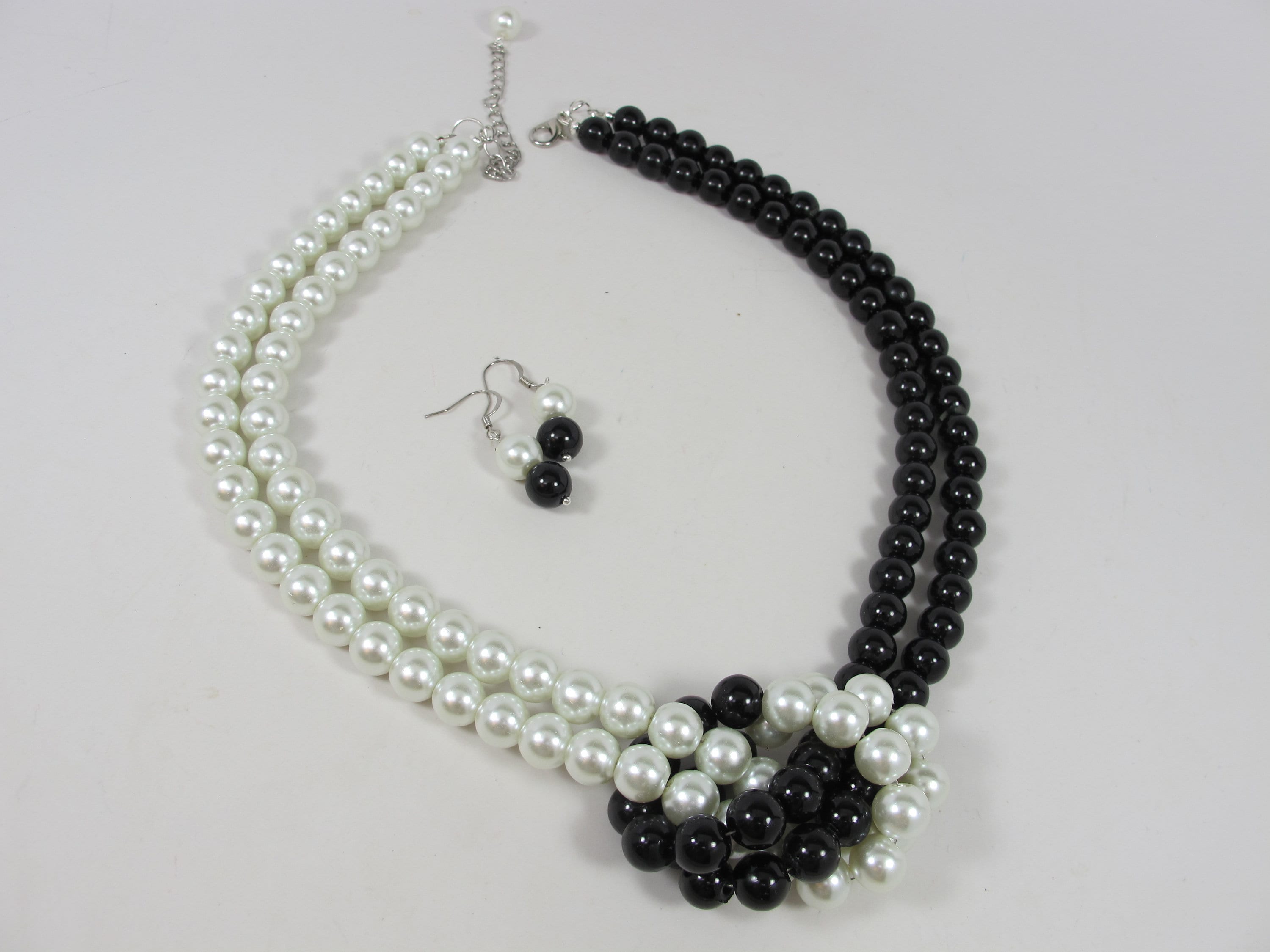 Black and White Pearl Necklace Statement Necklace White Etsy