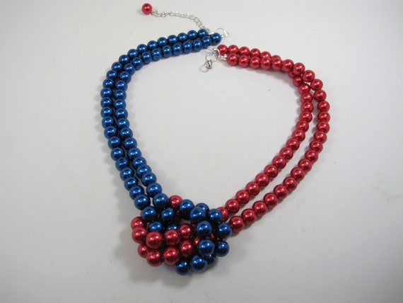 Elegant Blue and Red Paisley/ pearl necklace Knotted Pearl Statement Necklace, Red and Blue Pearl  main image 3