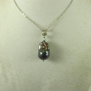 Genuine Large Black Baroque pearl chain Pendant Gray Baroque pearl necklace, huge peacock pearl pendant with clasp ,large silver black pearl