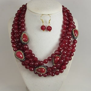 Chunky ruby red agate necklace, multi strand statement ruby garnet necklace, stone necklace, big red agate beads, agate garnet statement jew