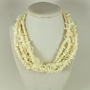 Chunky natural white coral necklace, rustic white coral necklace, statement white necklace, natural white coral necklace, cream huge  beads