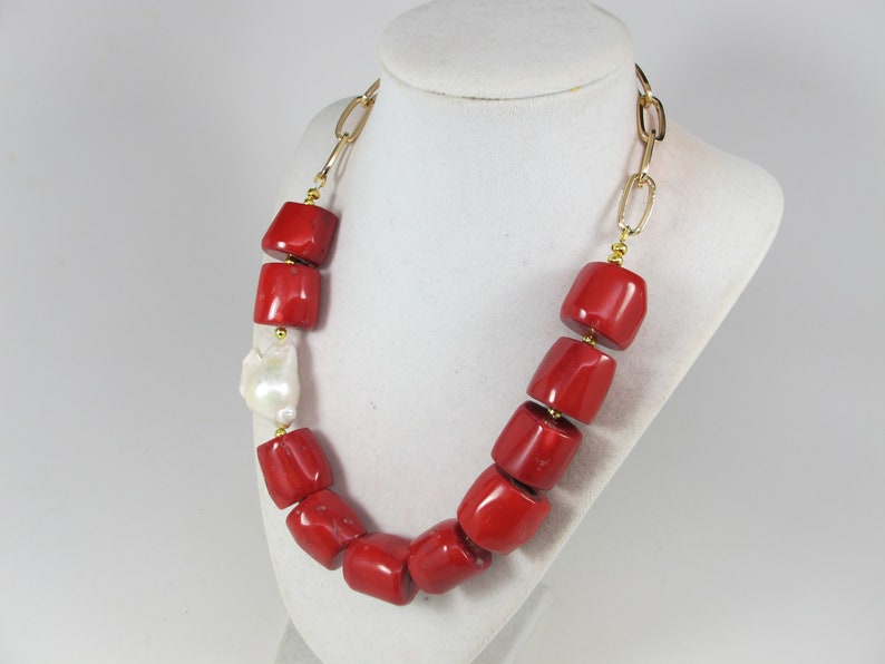 chunky red necklace