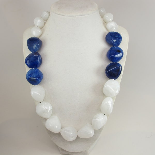Chunky navy blue and white statement necklace, single strand blue statement necklace, beaded necklace, royal blue white statement jewelry