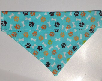 Dog Collar/Over The Collar Dog Bandana/Paw Print Dog Bandana/Turquoise Dog Bandana/Pet Owner Gift