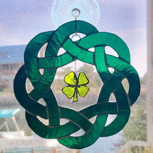 Celtic Circle stained glass piece with 4 leaf clover